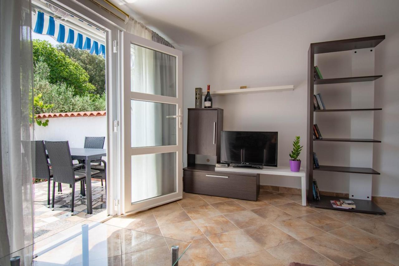 Apartments Betty Borik Rovinj Buitenkant foto