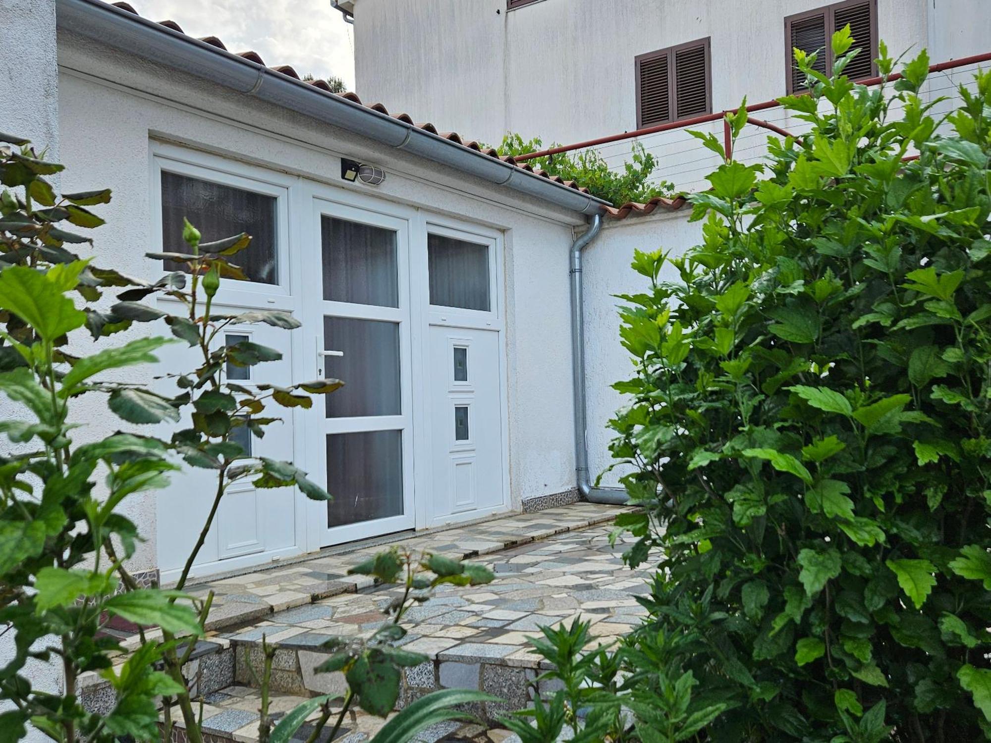 Apartments Betty Borik Rovinj Buitenkant foto